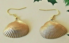 Gold Clam Seashell Dangling Delicate Beach Party Everyday Wear Gift Earrings