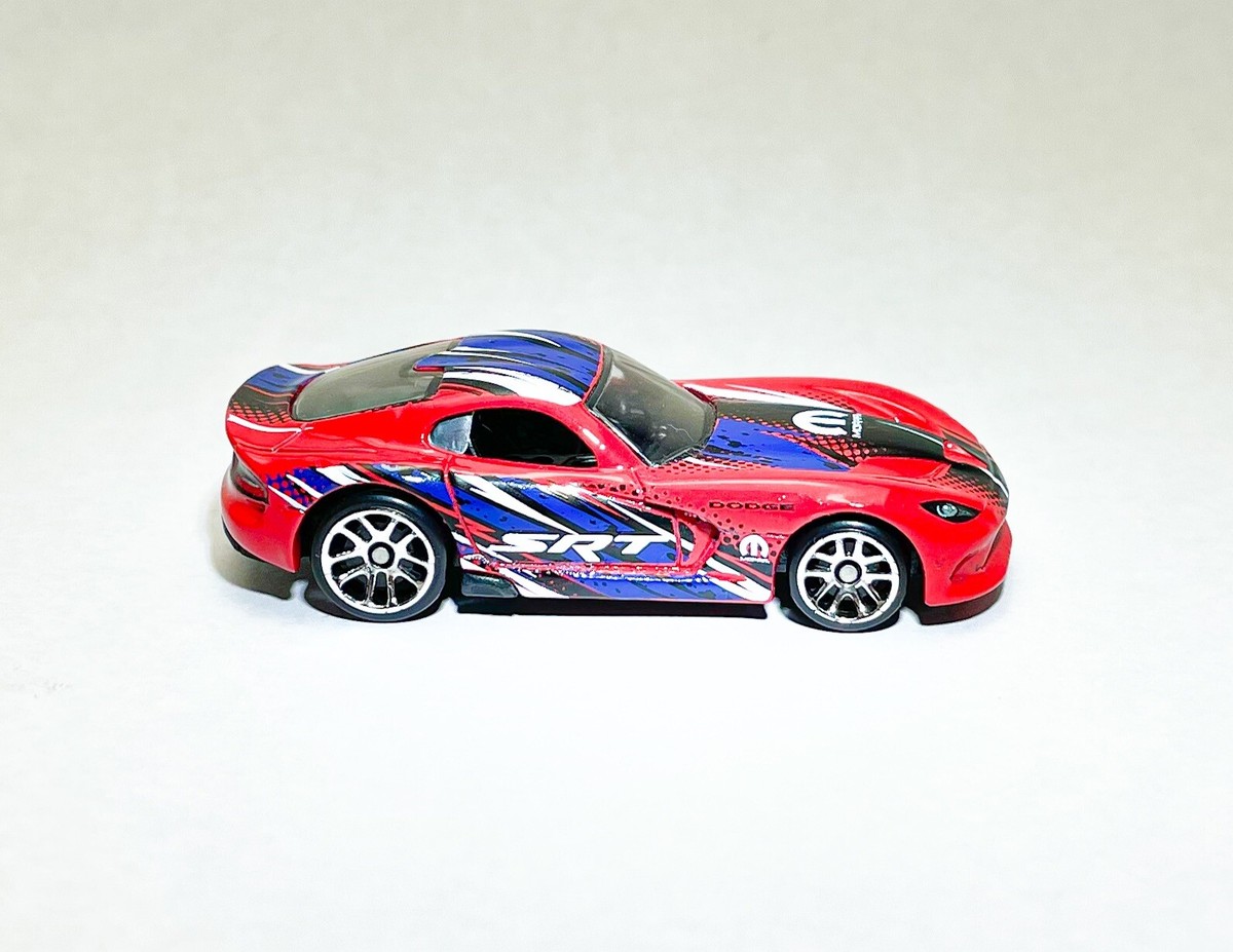 2013 SRT Viper - Stars & Stripes Series - Hot Wheels - HRW62