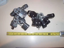 2 LOTS MASTER LOCKS! 8 KEYED ALIKE 7 KEYED ALIKE ONE KEY EACH LOT LOOK!
