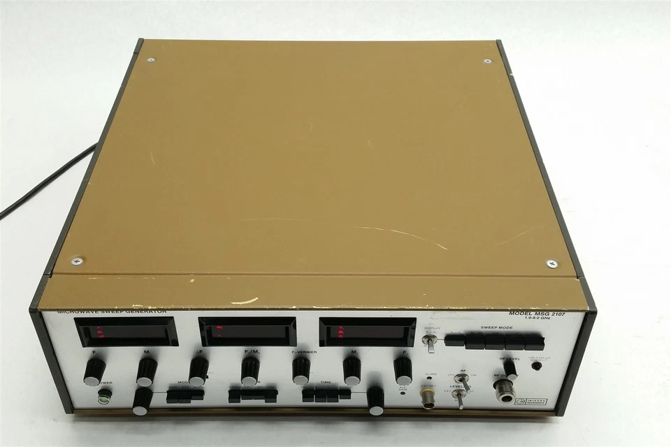 INTEGRA MICROWAVE MSG 2107 RF SIGNAL SWEEP GENERATOR 1.0-8.0 GHZ MSG2107 PARTS - Image 3 of 4