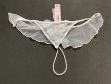 Victoria's Secret Dream Angels - M Peony Pearl Strand V-String Panty - Medium