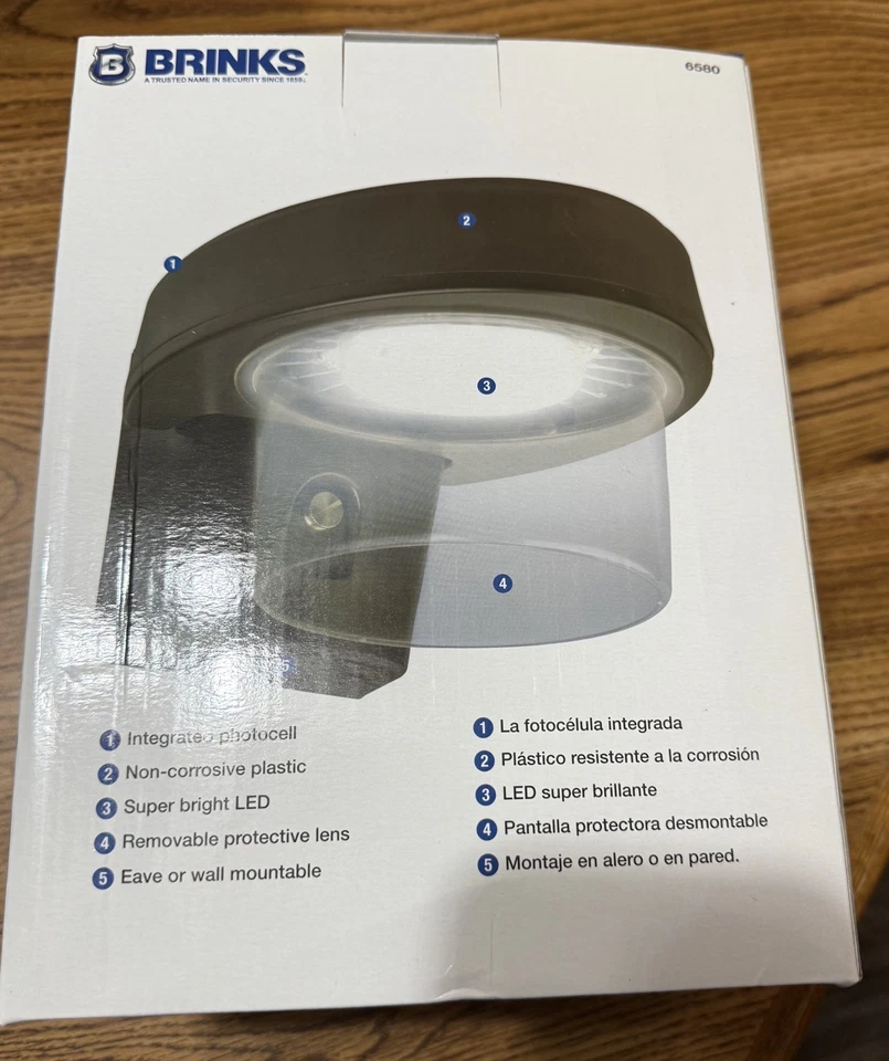 Brink's LED Dusk to Dawn Motion-Activated Security Light - Image 4 of 4