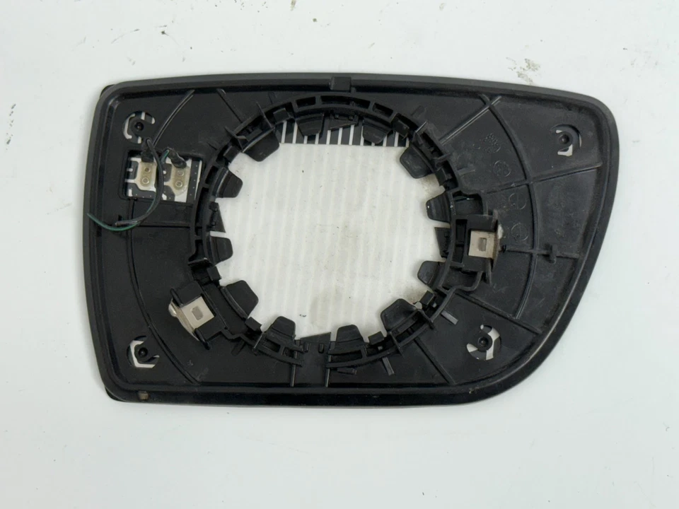 Hyundai Azera 2013 Left Door Driver Side Heated Mirror Glass OEM - Image 3 of 4