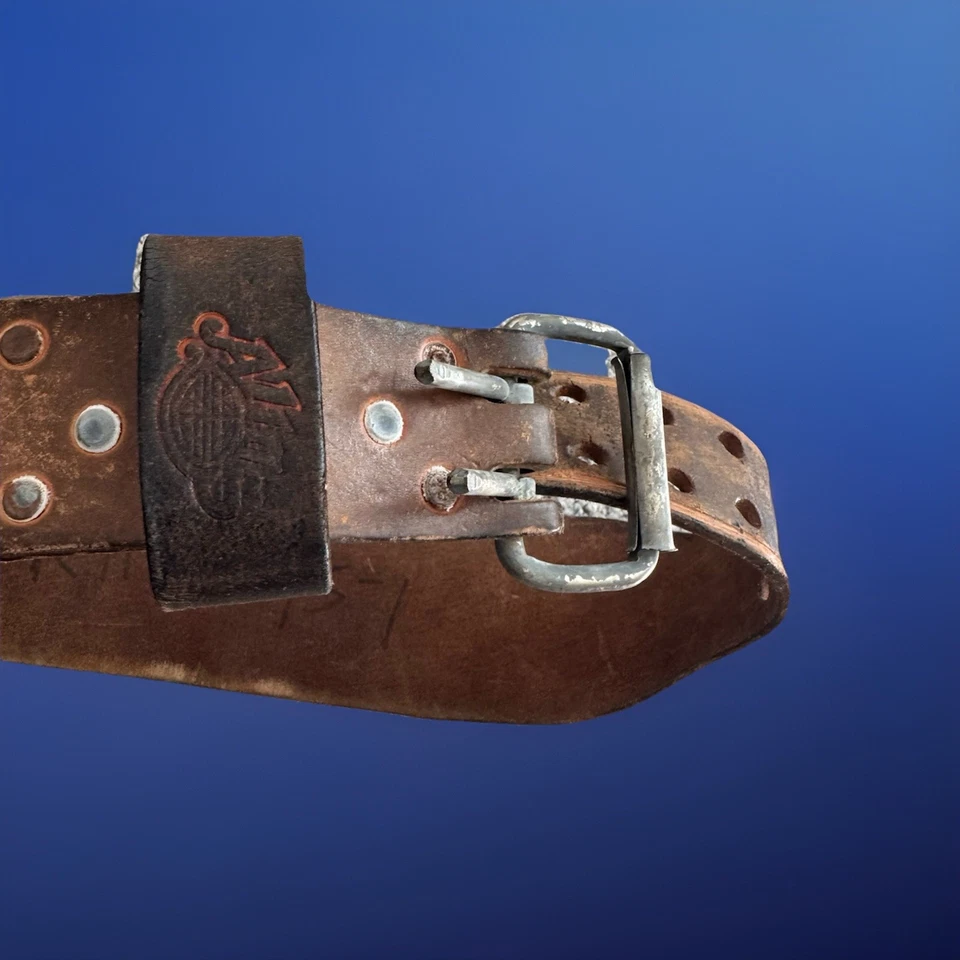 Cinturón de levantamiento de pesas vintage Altus grande (34-42) hebilla de cuero marrón 2 puntas Foto 2 de 4