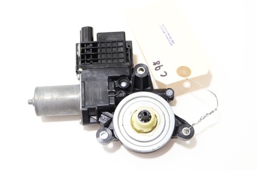 2017 - 2021 SUBARU IMPREZA FRONT LEFT SIDE DOOR WINDOW REGULATOR MOTOR OEM - Picture 2 of 5