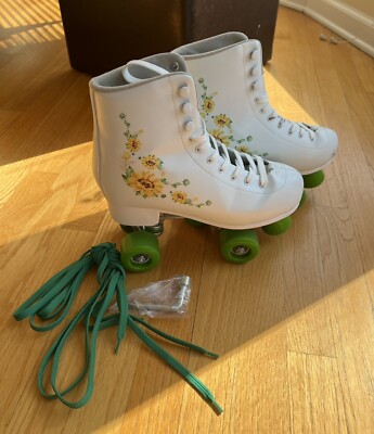 Gonex White Roller Skates Yellow Sunflowers Green Wheels Women s 8.5