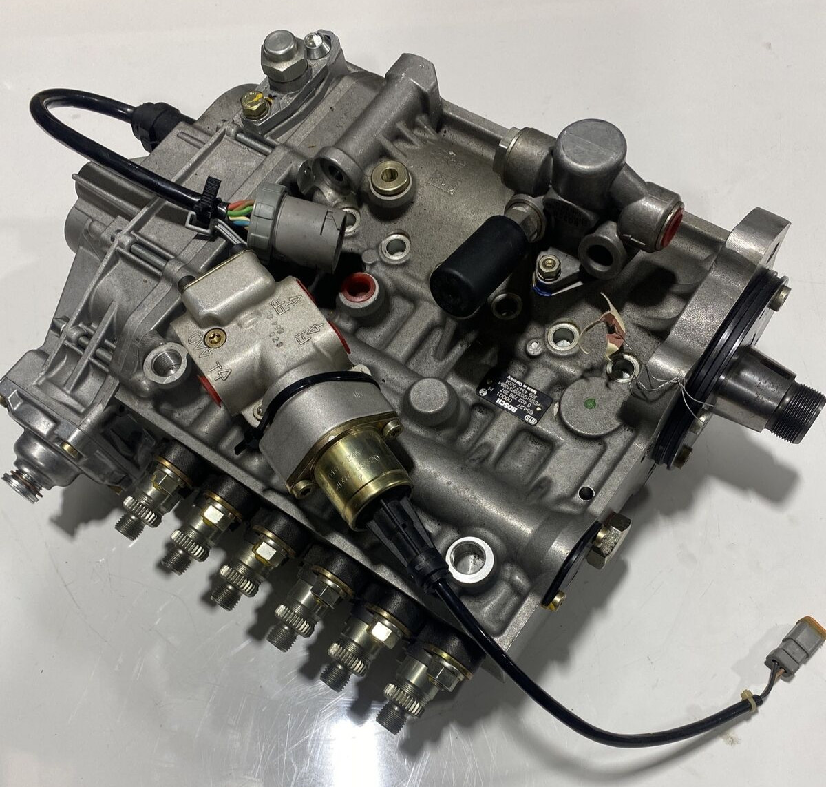 NEW OEM Cummins Marine Fuel Injection H-Pump 0402796207 3094347 No  