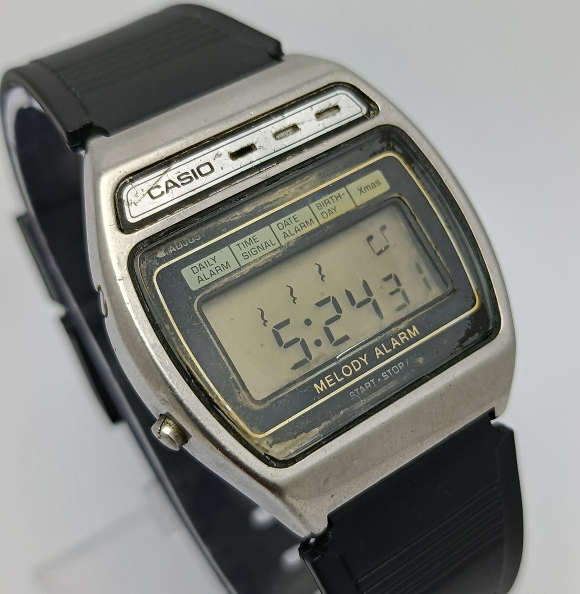 希少 CASIO M-1230 MELODY ALARM デジタル クロノグラフ Vintage