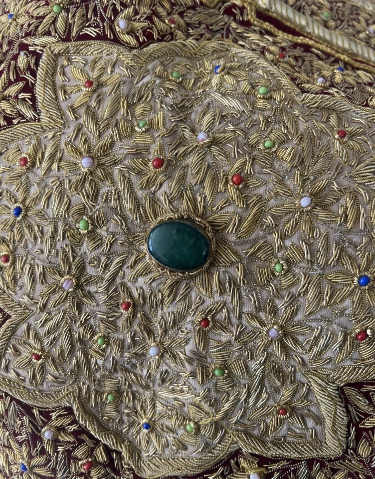 罕见珠宝地毯克什米尔 Zardozi 金色挂毯壁挂半宝石 — 第 3/3 张图片