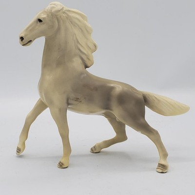 Mortens Studios Horse Palomino Mustang MCM 1950s, Vintage Decor