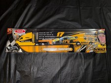 2005 Hot Wheels Matt Kenseth Dewalt Championship Transporter 1/64