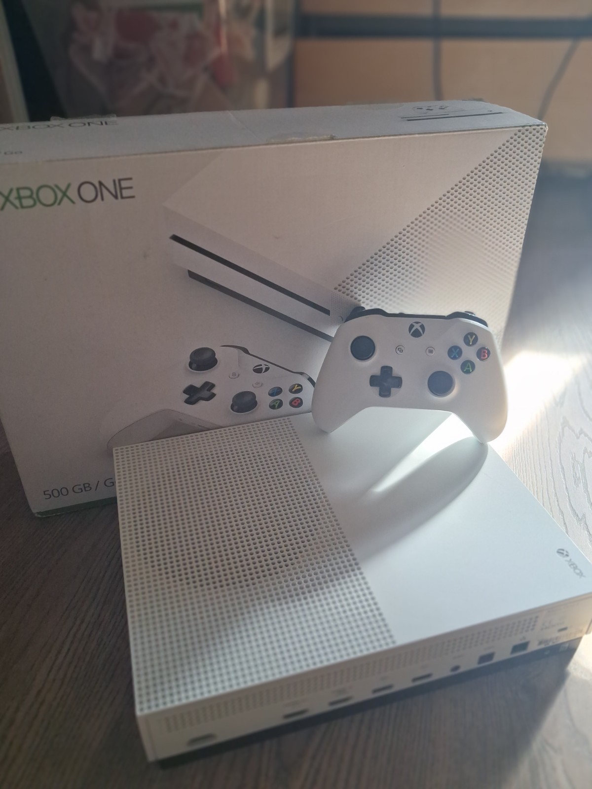 Microsoft Xbox One S 500 Go Console - Blanche