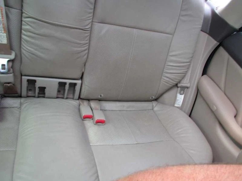 Left Front Door Glass OEM 2003 2004 Subaru Legacy  - Image 4 of 4