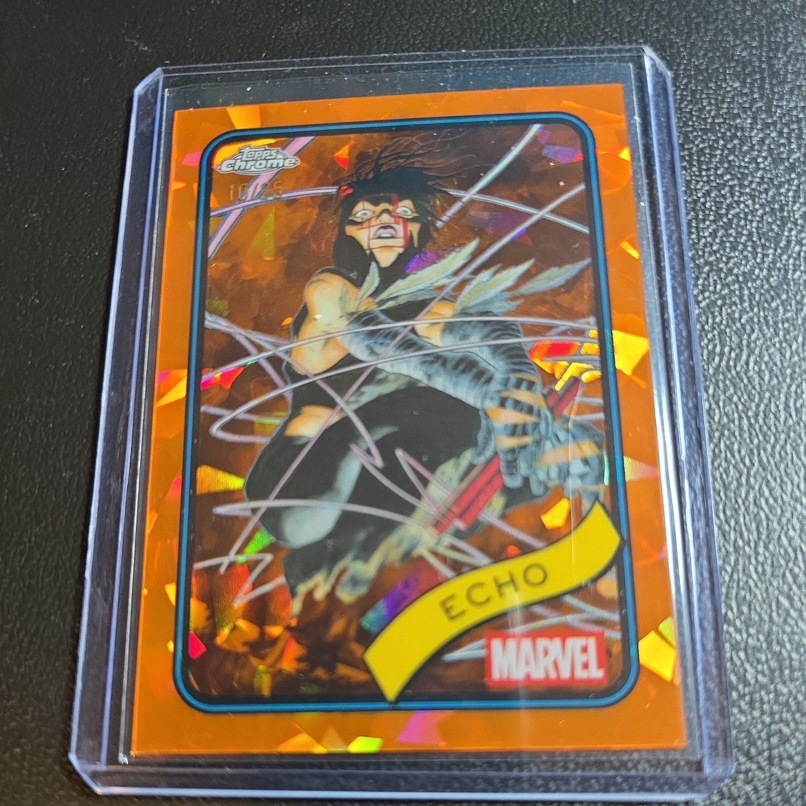 2025 Topps Chrome Marvel Sapphire ECHO ORANGE REFRACTOR # /25 10-4