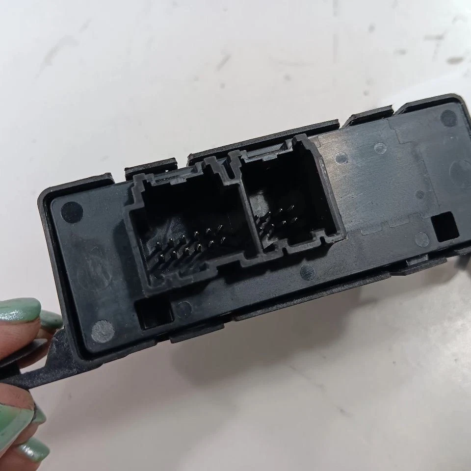 Módulo de control Fiat 500 PDC { 0263014062 } 2018 Foto 2 de 4