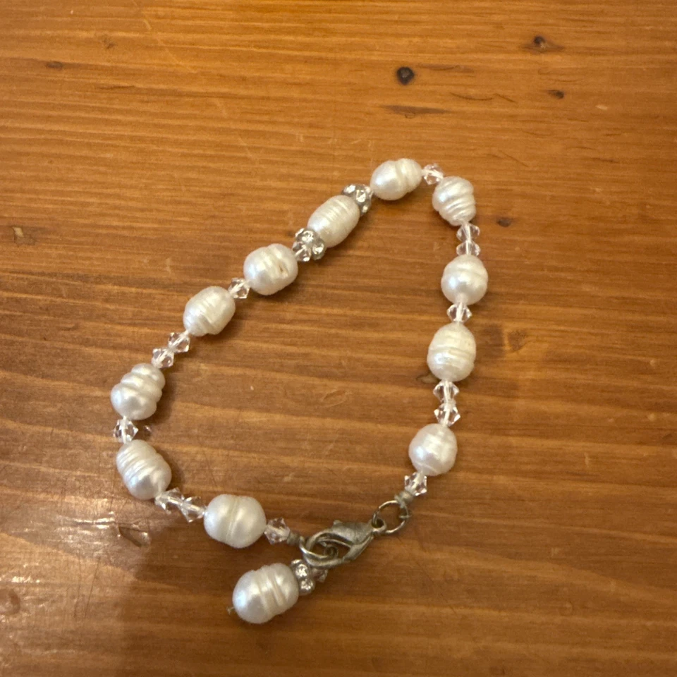 Juego de collar, pulsera y pendientes de perlas de agua dulce genuinas color blanco rosa Foto 2 de 4