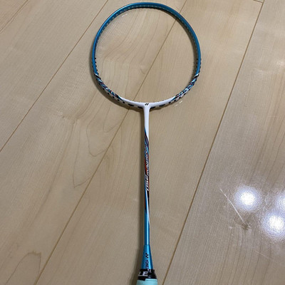 YONEX ナノレイ250 NANORAY 250 4UG5 s-l400.jpg