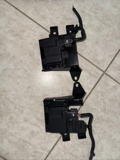 2022 HYUNDAI TUCSON REAR RIGHT AND LEFT SIDE BLIND SPOT RADAR SENSOR W/ BRACKET