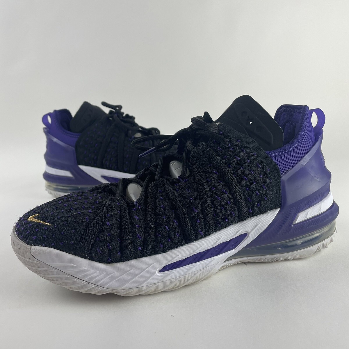 lebron james schuhe 18