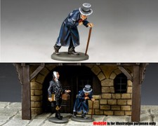 KING COUNTRY WORLD OF DICKENS WOD037 EBENEZER SCROOGE