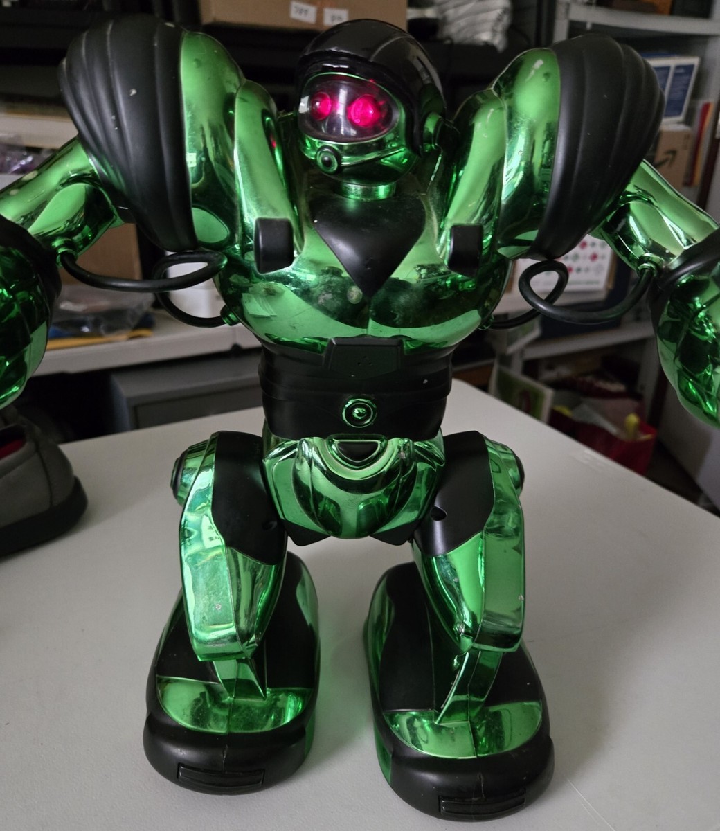 WowWee Robosapien Robot Special Edition Green Chrome No
