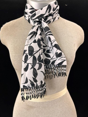 Black and white long neck scarf beaded fringe 60 x 8 leaves pattern polyester - Picture 4 of 5