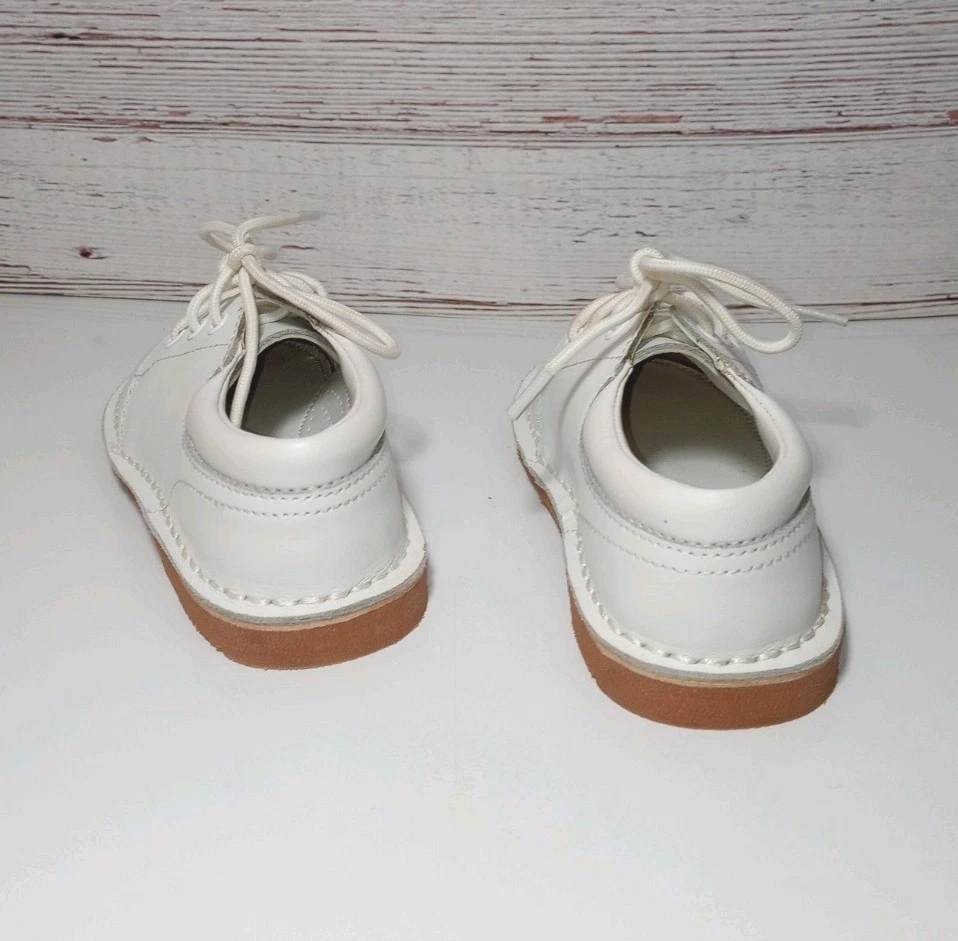 Lamour Boys Dress Formal White Shoes Toddler Size 9 Excellent Condition Tie - Image 4 of 4