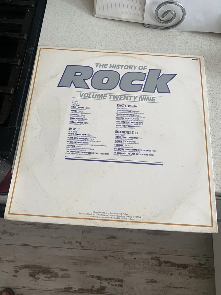 History Of Rock Vol.29 Toto,Journey,Reo, Blue Oyster 2x Vinyl LPs Plays perfect - Image 2 of 4