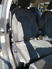 VW Golf VIII 8 CD Sitz Rechts Vorne 5H0881405R 344892