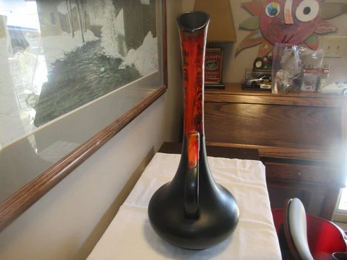 Preowned Vintage MCM Royal Haeger Black/Orange with Handle Vase 19” #408