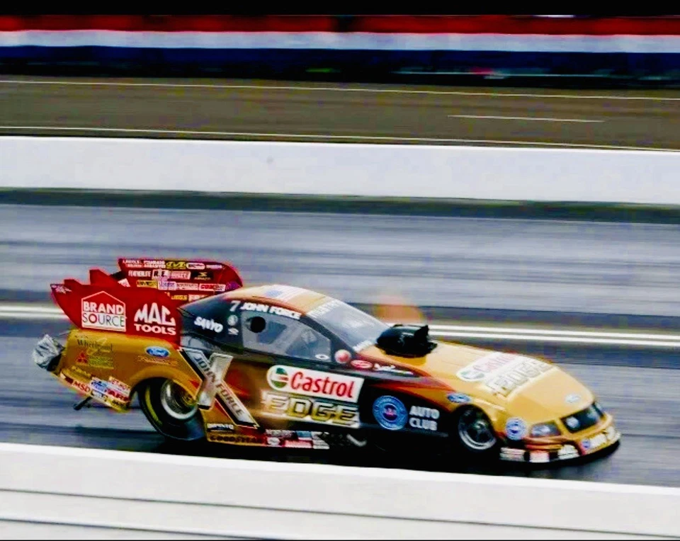 NHRA JOHN FORCE 1:24 Die-cast EDGE Acción NITRO Divertido Coche TOP FUEL Drag Racing Foto 3 de 4