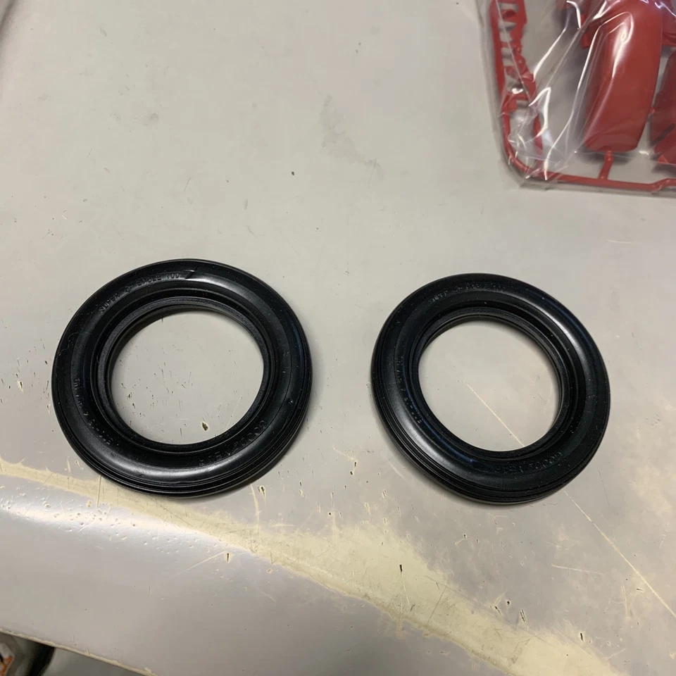 REVELL H-1224 HARLEY-DAVIDSON ELECTRA GLIDE 1:8  1974 - NUOVO Kit Da Montare - Immagine 4 di 4