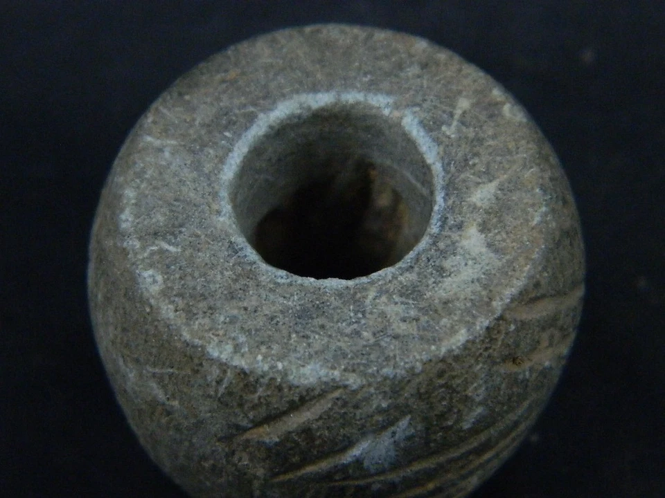 ancient schist stone gandhara/gandharan spindle whorl c.100-200 ad ##STN733## - Image 4 of 4