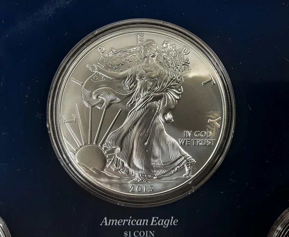 2013 US Mint Annual Uncirculated Dollar Coin Set w Silver American Eagle #49011W - Image 3 of 4