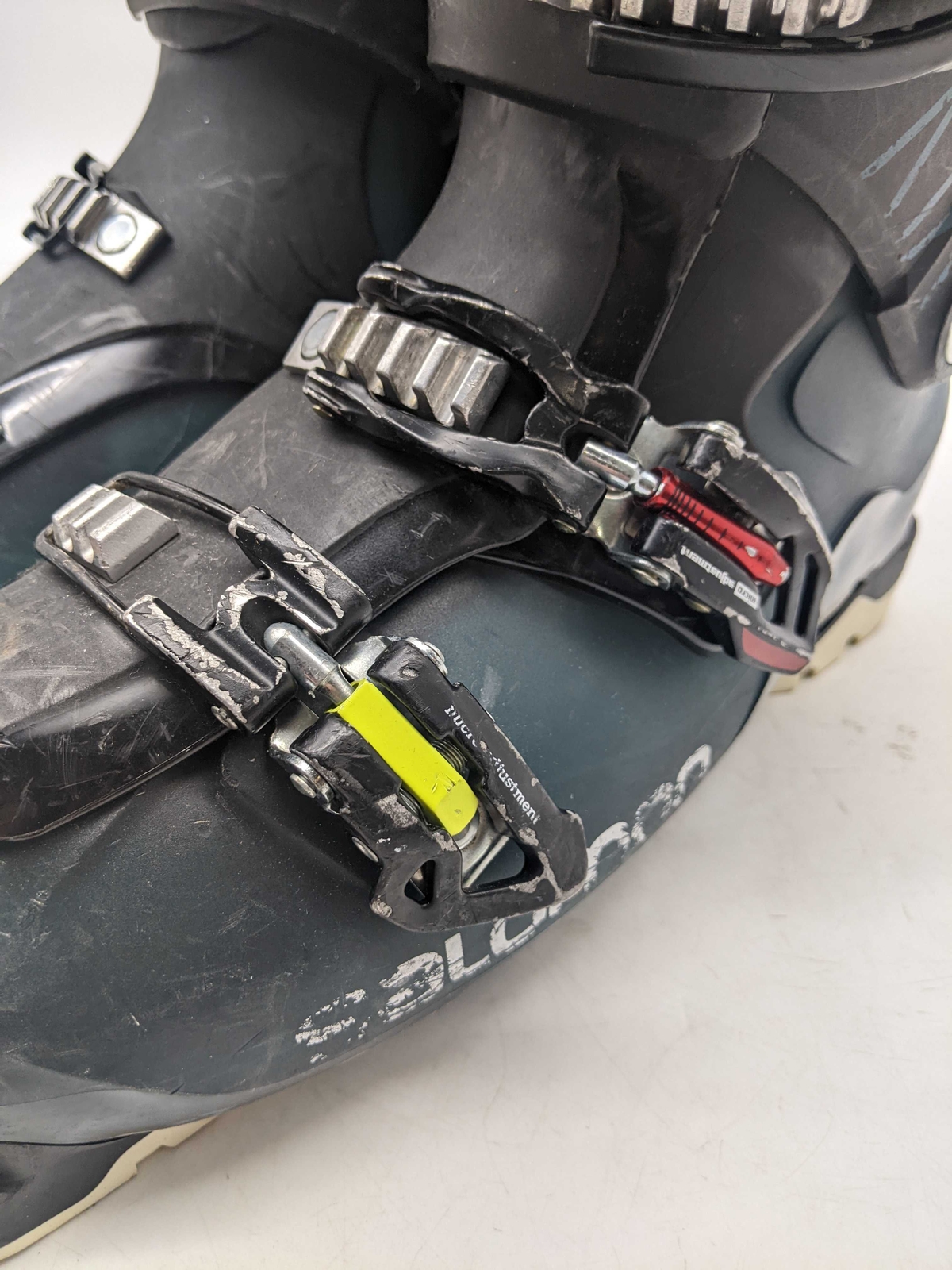 Scarponi da sci Salomon Quest Access R80 taglia 9 5 Mondo 27 5