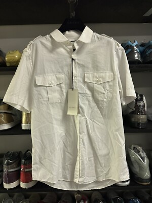 gucci bee dress shirt Authentic Gucci Men Blue Button Down W/ White Collar & Colorful Bees Embroidery
