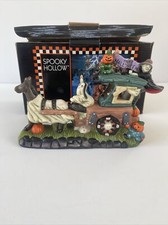 VTG 1997 Halloween Spooky Hollow Porcelain House Accessory decoration With Bix