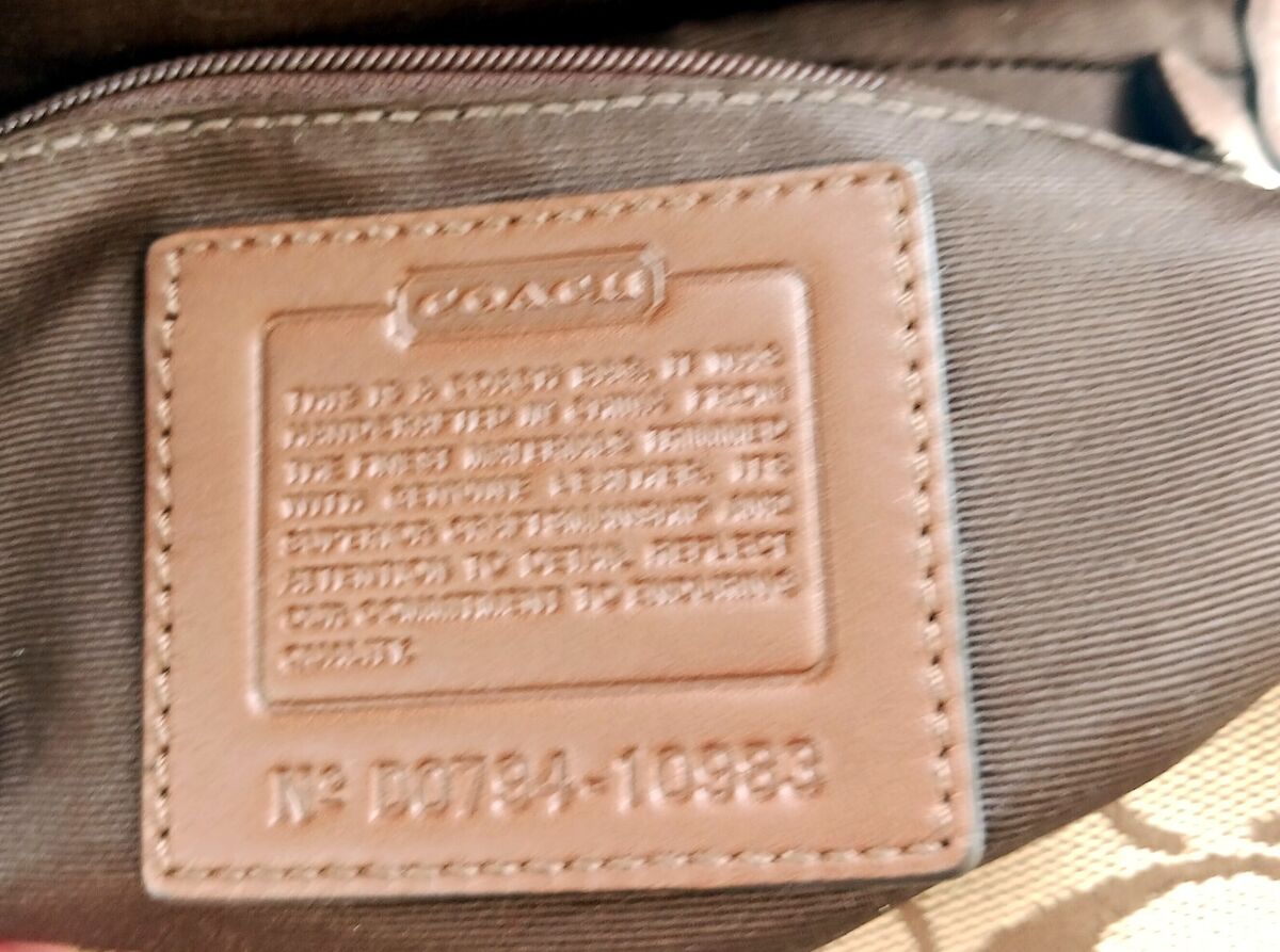 Coach 10983 Vintage Brown Chelsea Soho Signature C Canvas Coach 10983 Vintage Brown Chelsea Soho Signature C Canvas