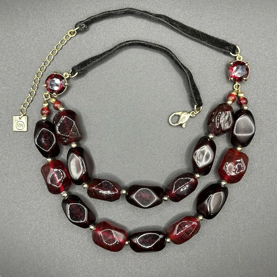 NINE WEST 蔓越莓红 Lucite 和玻璃水钻珠多股项链 — 第 4/4 张图片