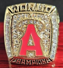2002 Anaheim Angels World Series Championship Replica Ring Troy Glaus w/ Display