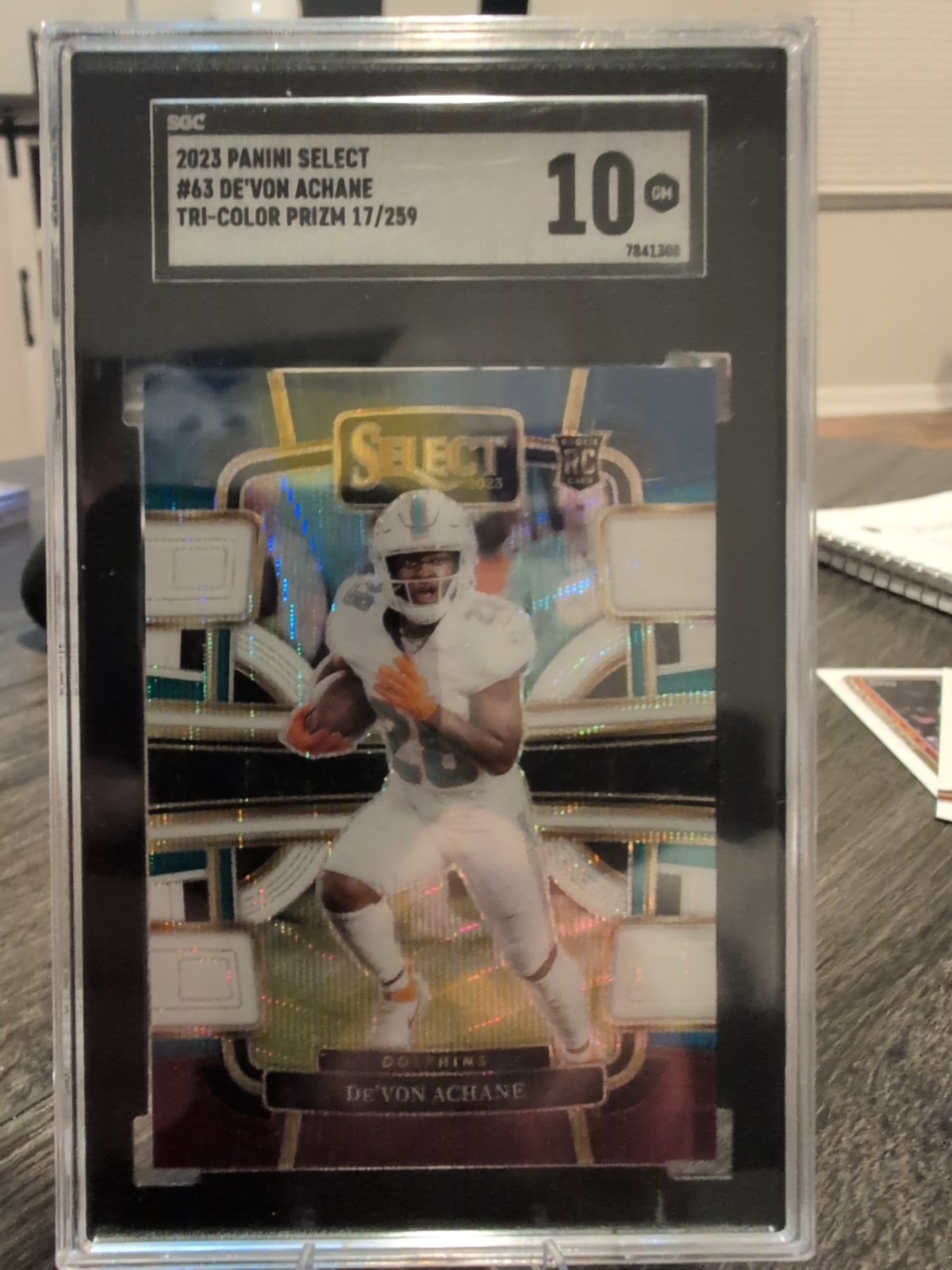 2023 Panini Select - Concourse De'Von Achane #63 Tri-Color Prizm /259 (RC)