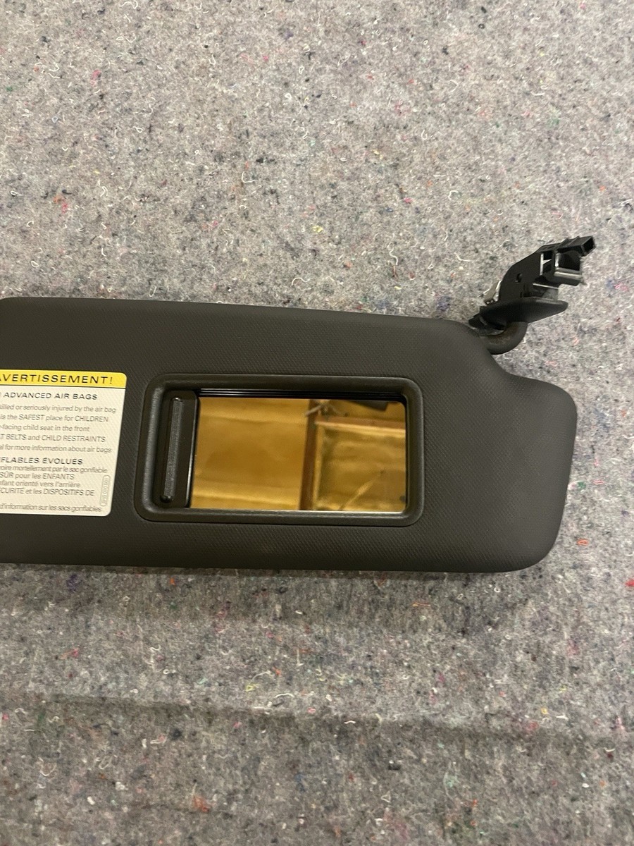2013-2017 Audi Q5 SQ5 RH Sun Visor Passenger Mirror OEM 8U0857552F