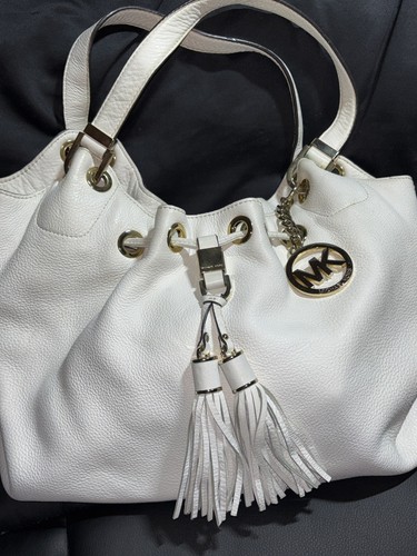MICHAEL KORS Signature Logo Tote Shoulder Bag White with Charm with Gold accents - Picture 4 of 10