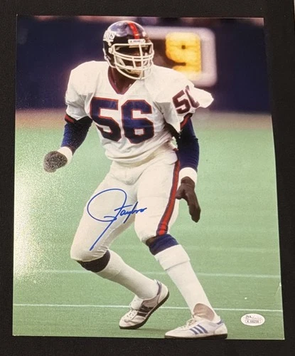 Lawrence Taylor Autographed New York Giants 11x14 JSA