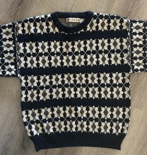 Vintage 90s SATURDAYS Sweater Mens Large Black Ivory Pullover Geometric Knit EC