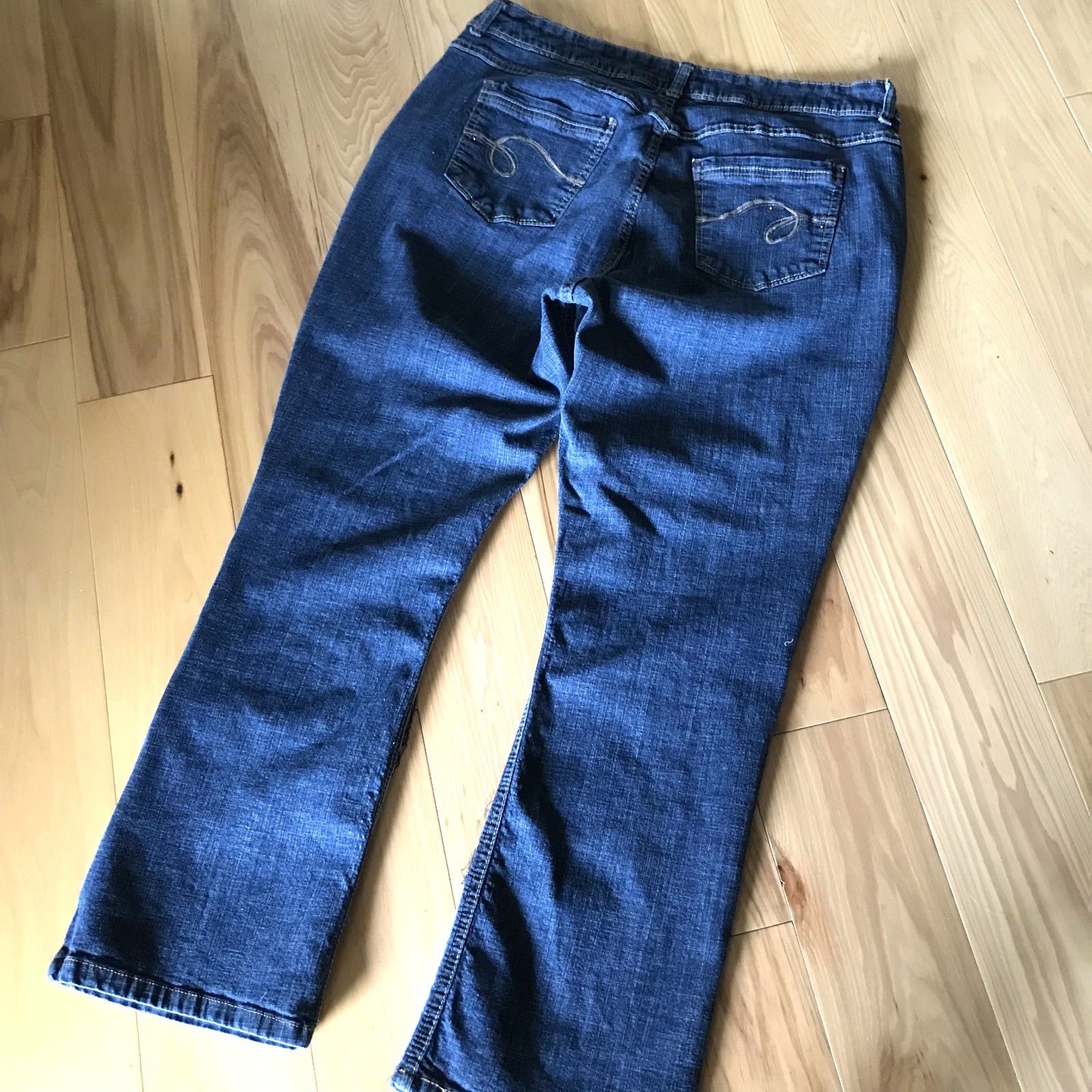 Upcycled Patchwork Jeans: Handmade Raw Edge Hippi… - image 10