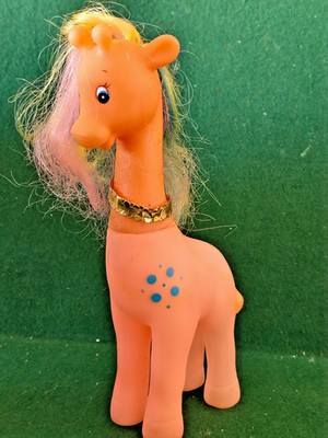 VTG, RARE Giraffe from Soma Rainbow Love Pets G1 My Little Pony Knockoff, Fakie
