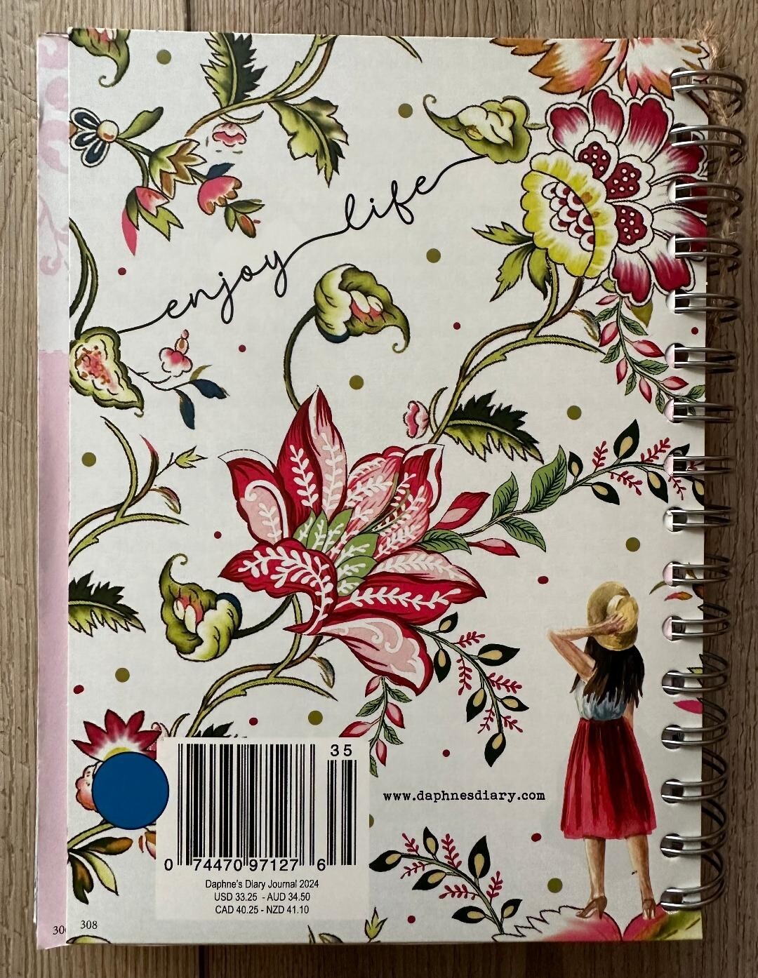 DAPHNE'S DIARY Magazine Brand New 2024 PLANNER JOURNAL Diary IN STOCK