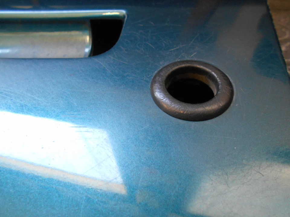 91-95 Saturn S-Series SL1 SL2 SW1 SW2  Front Left Drivers Door Panel Teal WA9560 — 第 4/4 张图片