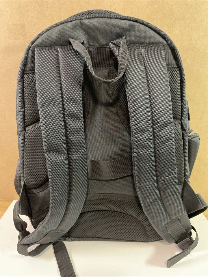 Mochila acolchada para computadora portátil Perry Ellis Foto 2 de 4